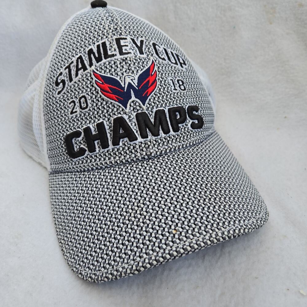 Washington Capitals 2018 Stanley Cup Champions Mesh Tracker Cap Hat Fanatics NFL